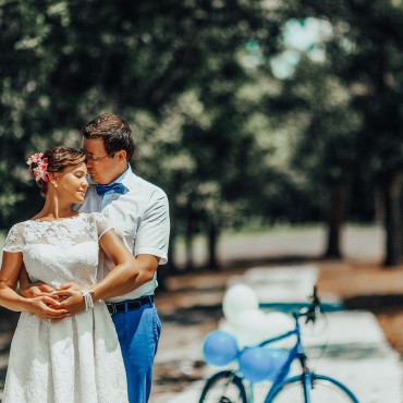 Альбом: Lovestory, 13 фотографий