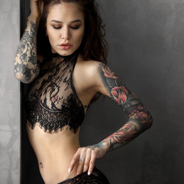 Альбом: Фотосъемка ню, 6 фотографий