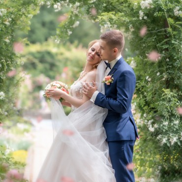 Альбом: Свадебная фотосъемка, 23 фотографии