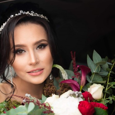 Альбом: Lovestory, 13 фотографий