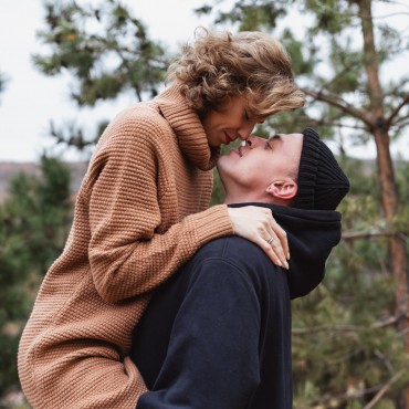 Альбом: Lovestory, 20 фотографий