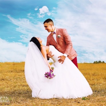 Альбом: Свадебная фотосъемка, 5 фотографий