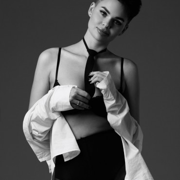 Фотография #811913, студийная фотосъемка, автор: Павел Крюков